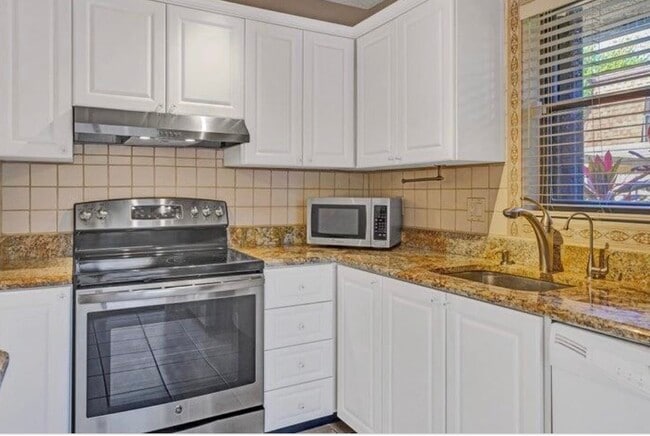 Photo - 3134 SW 20th Ter