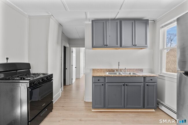 Photo - 66 Atwater St