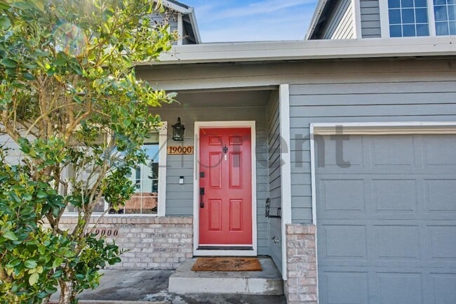 Photo - 19000 SW Strickland Dr