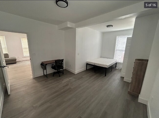 Photo - 94 Walnut St Unit #1