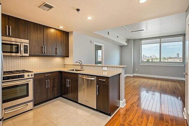 Photo - 800 Jackson St Unit 904