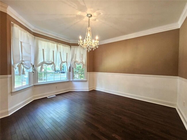 Photo - 1473 Mayfield Rd