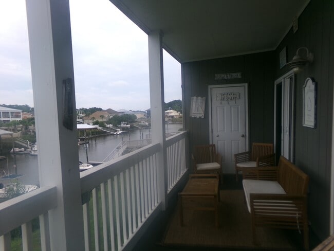 4522 N Plantation Harbour Dr