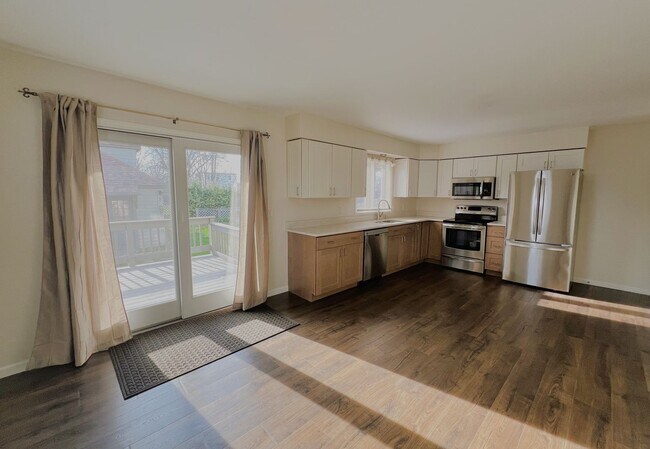 91 Dickinson Ave Unit 91 Dickinson Ave