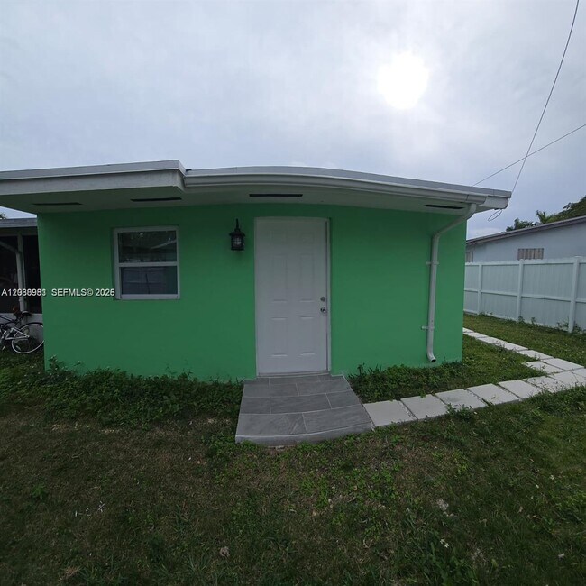 10241 Haitian Dr Unidad 1
