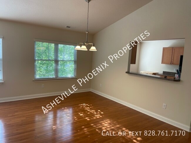 Photo - 120 Little Fox