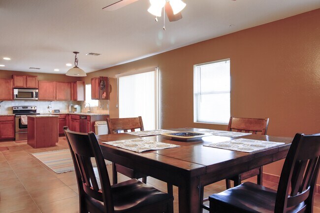 Photo - 5263 E Silverbell Rd