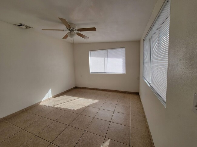 Photo - Beautiful 4 bed - 2 bath in Mesa!