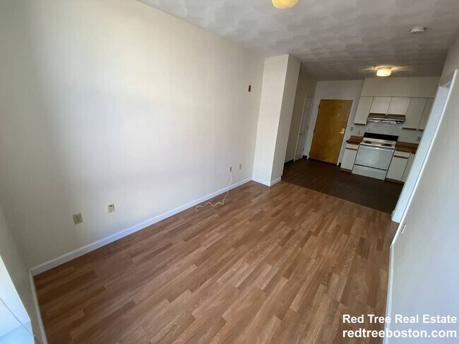 Photo - 81 Essex St Unidad 84