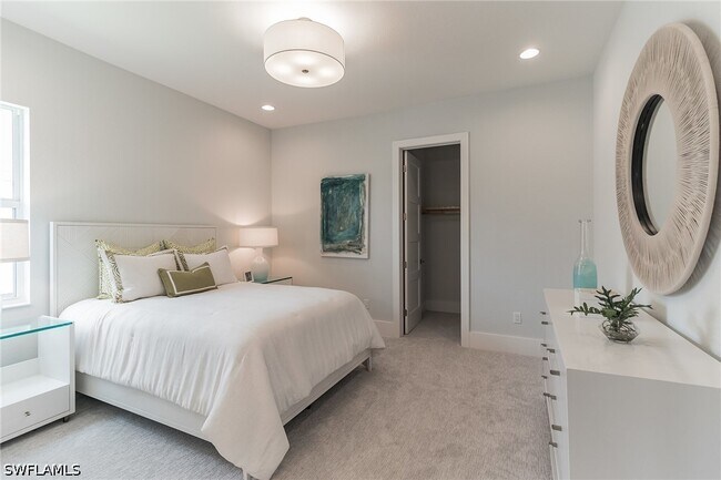 Building Photo - 6051 Plana Cays Dr
