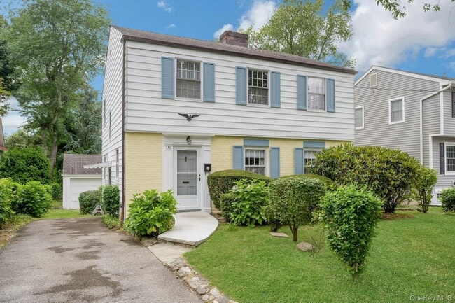Photo - 136 White Rd