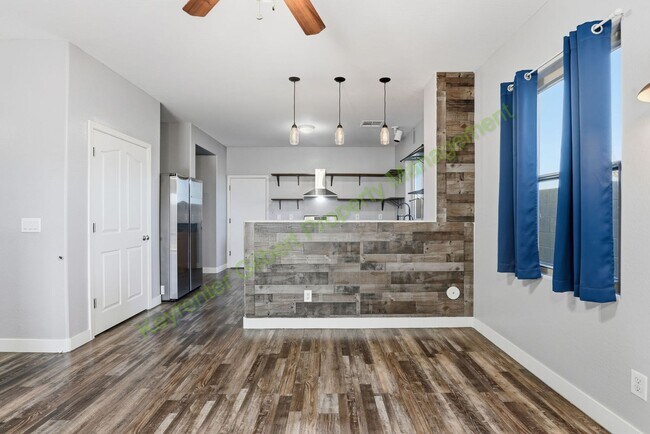 Photo - Corner Lot Gilbert Home with Modern Comforts in a Prime Location