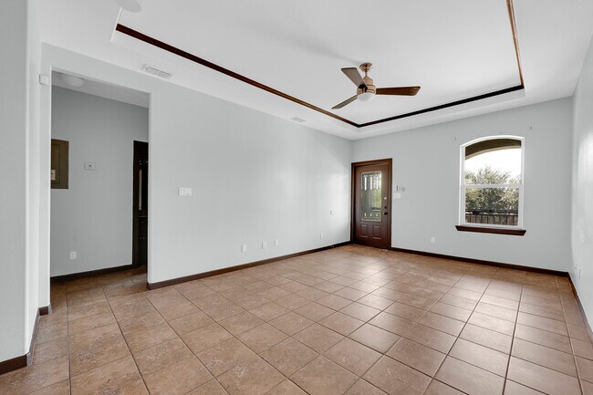 Natural lighting all throughout the apartment. - 801 E Daffodil Unit #1