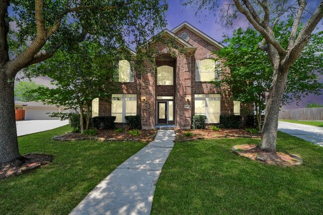 Building Photo - 4230 Waterwood Dr