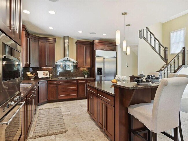 Photo - 6484 Ivy Way