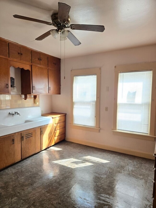 Photo - 3045-3045A N 26th St Unit 3045 N 26th St
