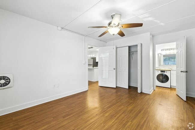 Photo - 401 W Park Ave Unidad MULTIPLE