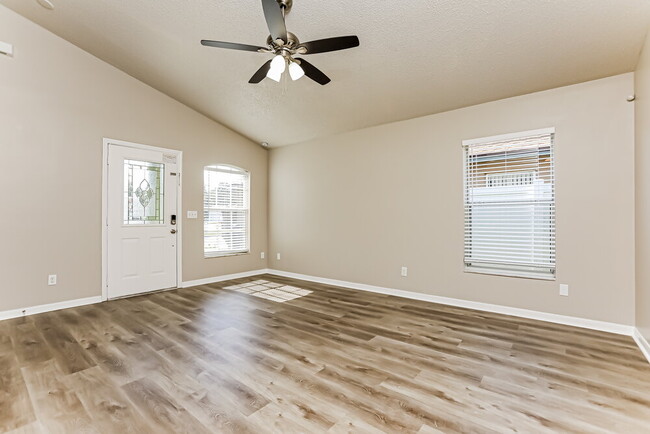 Photo - 8782 Foley Dr