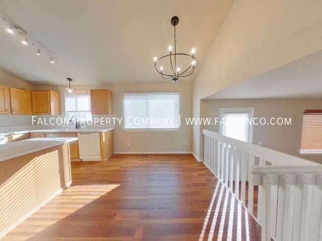 Photo - 6239 Hartman Dr