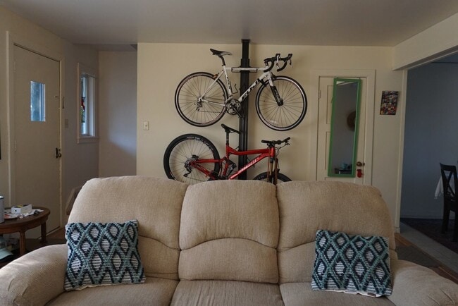 Photo - Turnkey Furnished 3BR/1BA Townhouse