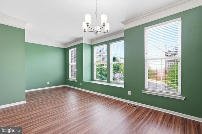 Photo - 22862 Cartier Terrace