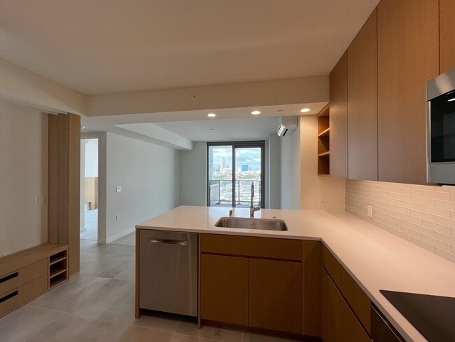 Photo - SKY ALA MOANA ONE BEDROOM AVAILABLE NOW