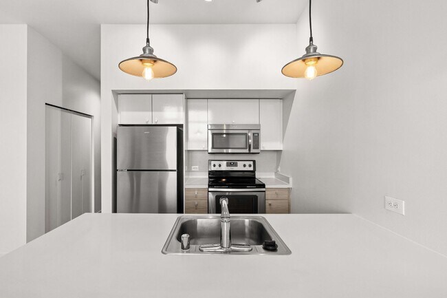 Janus Apartments