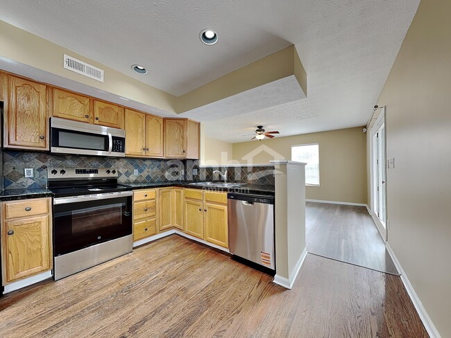 Photo - 9255 Heritage Glen Dr