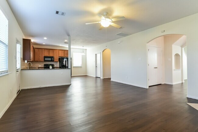 Photo - 1006 Blair Field Ln