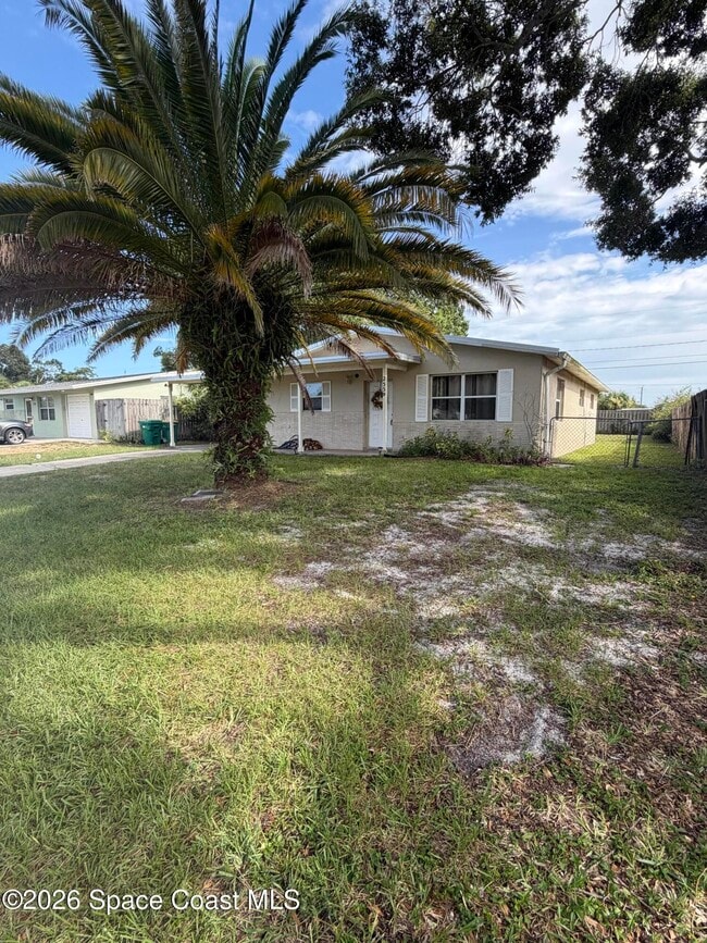 Photo - 2559 Locksley Rd