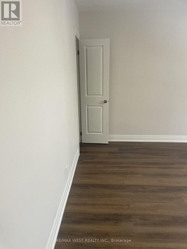 Photo - 57 Nassau St