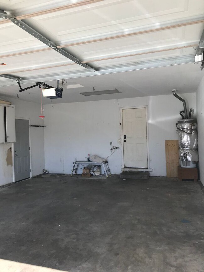 2110 Merced St House House Rental in Dos Palos, CA