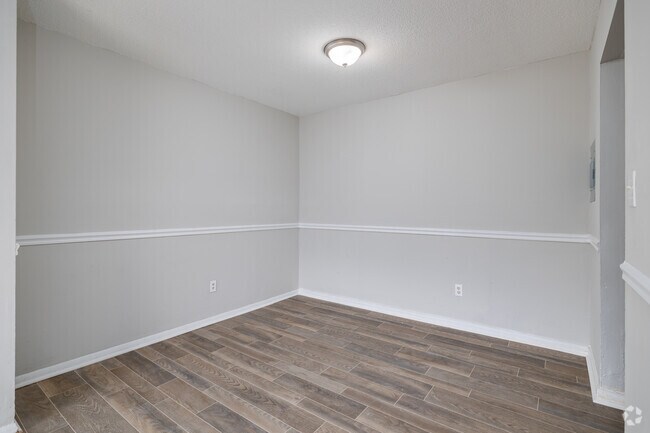 2BR, 1.5BA - 1,163SF - Dining Area - Veracruz Apartments