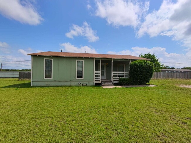 "Charming 3-Bed, 2-Bath Home in Copperas C... - "Charming 3-Bed, 2-Bath Home in Copperas C...