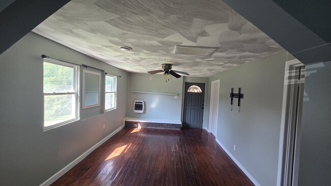 Living room - 68 Elway Dr