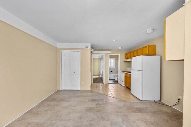Photo - 10071 Joy Rd Unit 3