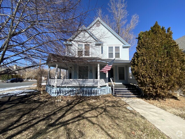 Building Photo - 1029 14th St Rental