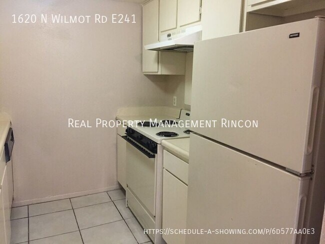 Photo - 1620 N Wilmot Rd