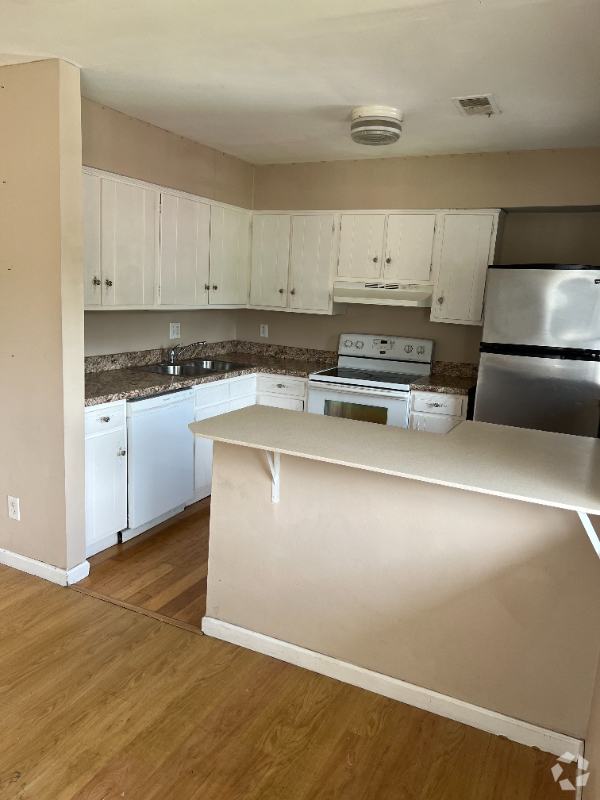 Building Photo - 1209 1231 S Lincoln Park Dr Unit 1209 Rental