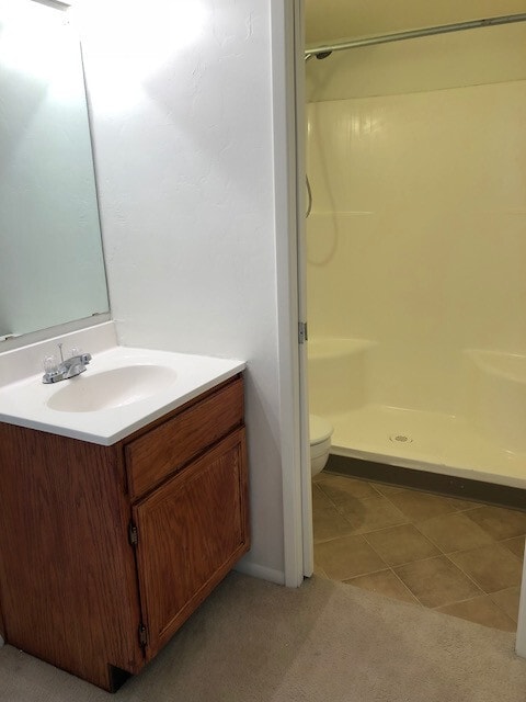 Photo - Upstairs Three Bedroom Condo ~ N. Prescott