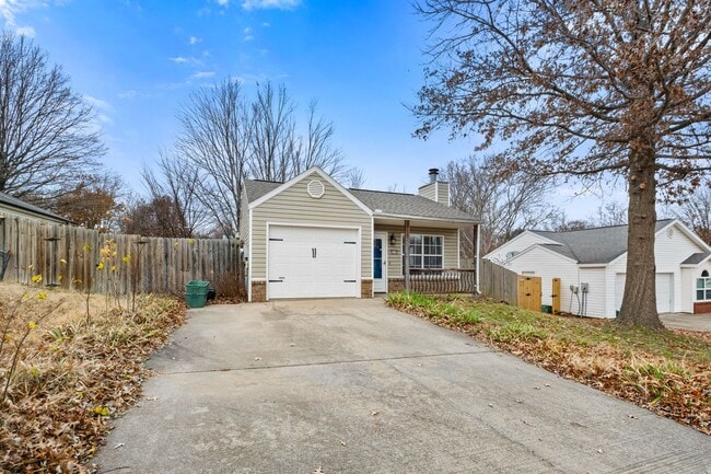 Photo - Affordable 2-Bedroom Home for Lease in Fayetteville, AR