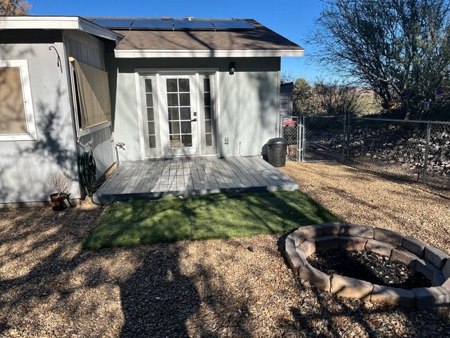 Photo - Modern, updated 3B/2B with fenced yard and sun room in Cottonwood