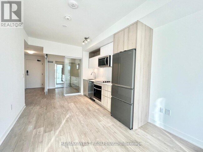 Photo - 135 Lower Sherbourne St Unit 765 W