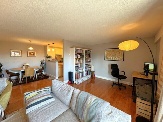 Photo - 47 Mystic St Unit 5A