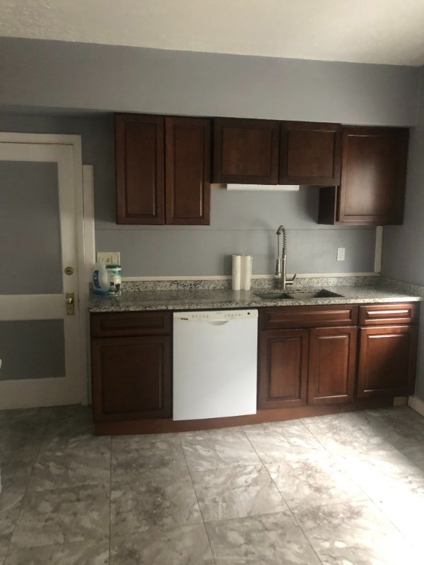 Building Photo - 1297 Warren Rd Rental
