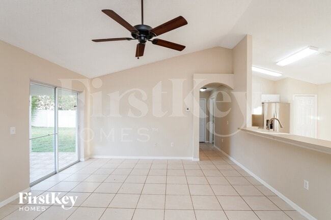 Photo - 2418 Peace Cir