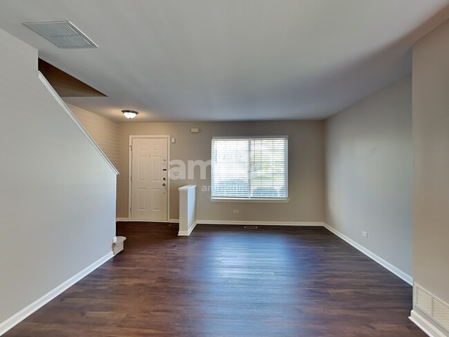 Photo - 97 W Amberley Drive