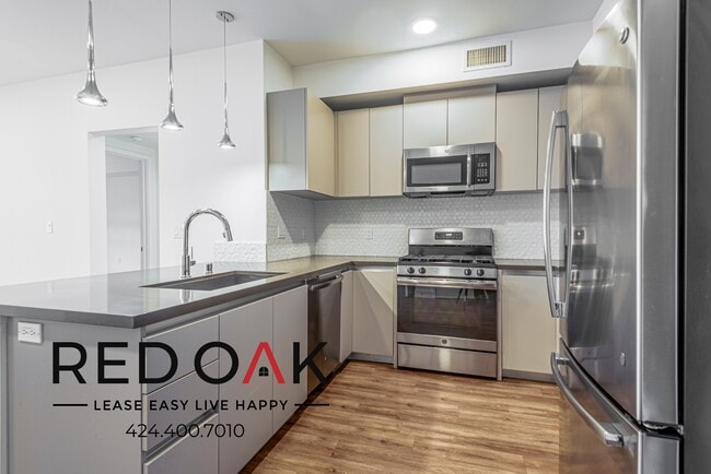 Photo - 453 S Kenmore Ave Unit 411