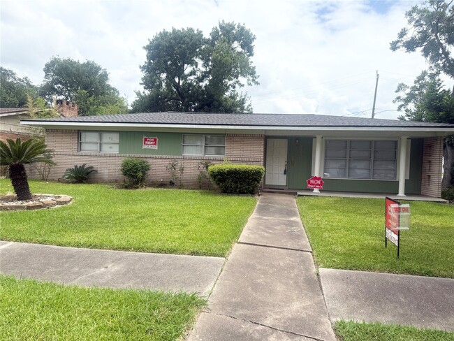 Building Photo - 7602 Wilmerdean St Rental