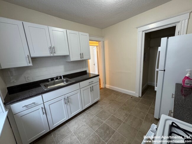 Photo - 5 Barrows St Unit 4a